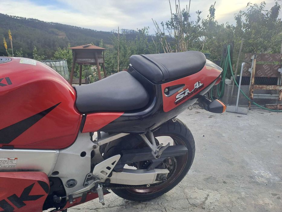 Suzuki GSXR 600.