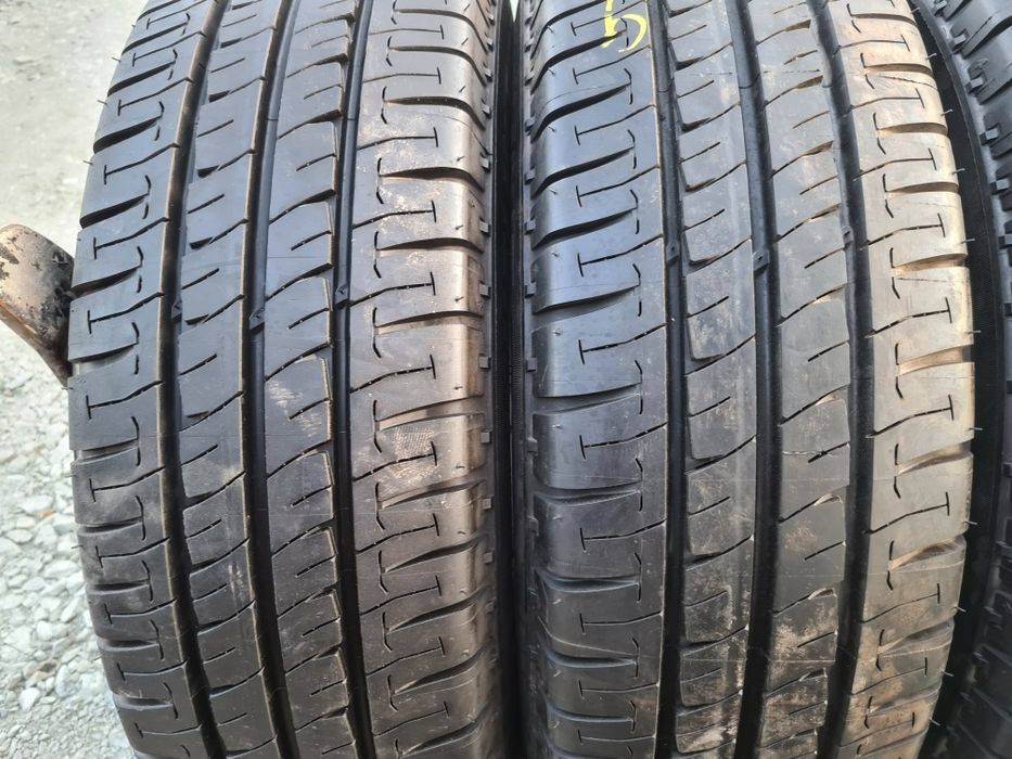 Komplet 215/70r15C Michelin Agilis demo