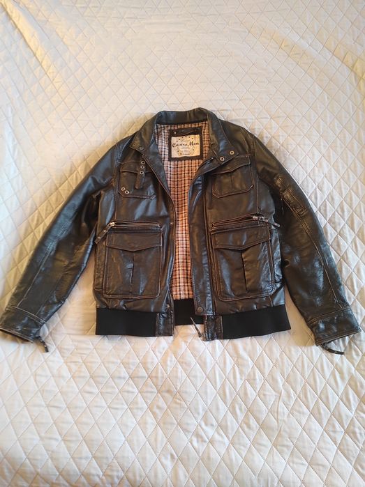 Вінтажна шкіряна куртка