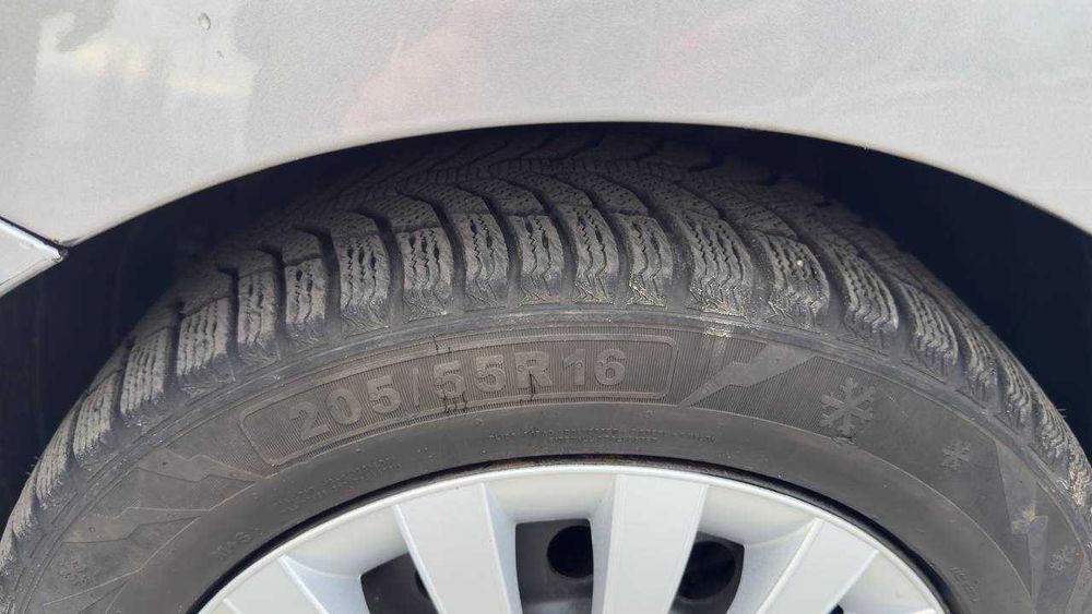 В продажі Хюндай Елантра