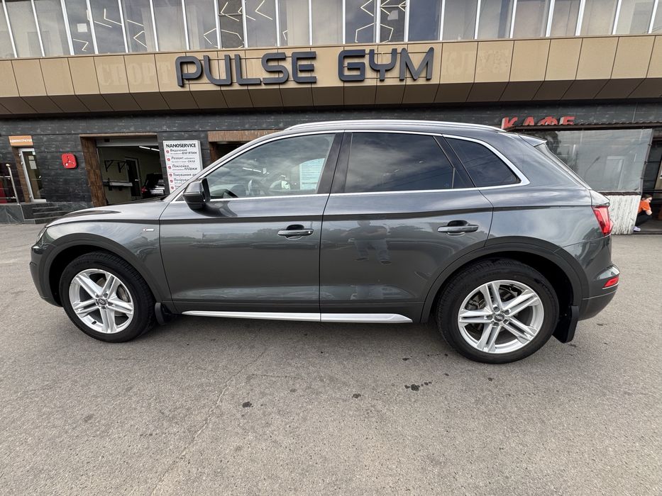 Audi Q5 2017г офіціальний