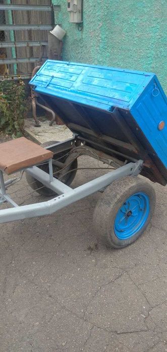 Продается мотоблок c прицепом.