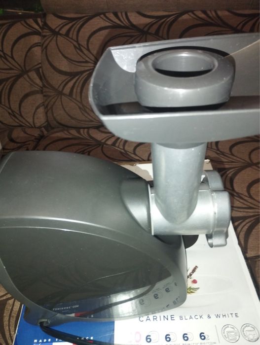 Мʼясорубка Moulinex 1100w