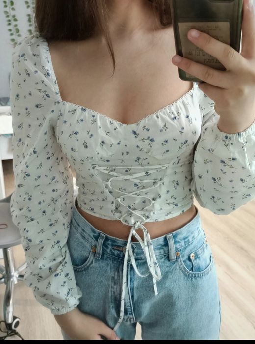 Crop top bluzka wiązanie gorsetowe