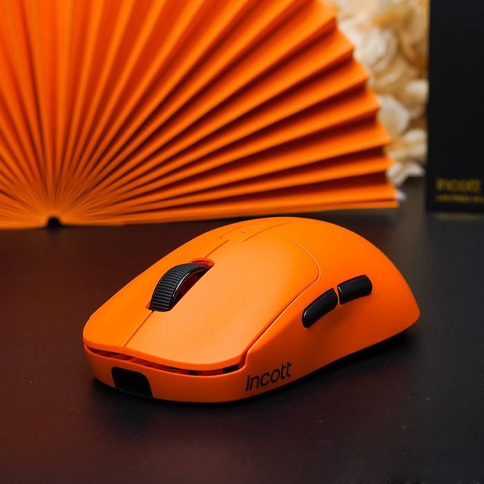 Беспроводная игровая 8К мышка Incott g23 Pro. PAW3950, Nordic 52840