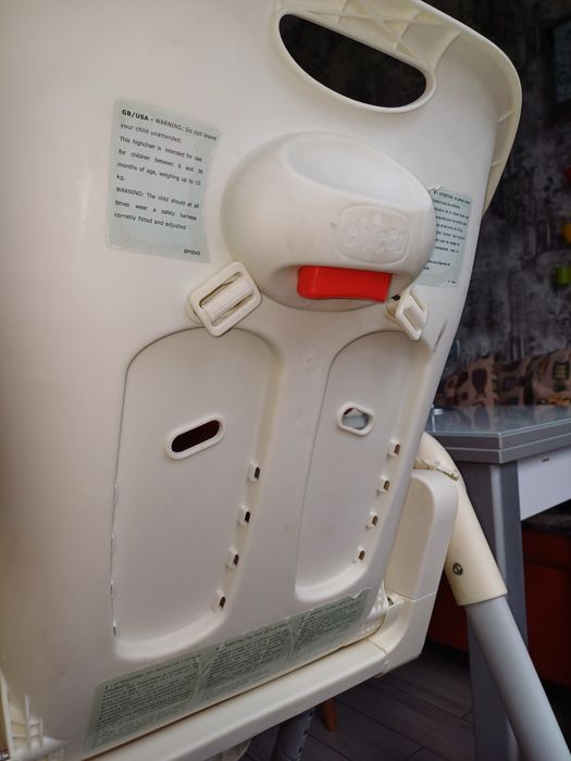 Стульчик для кормления Chico