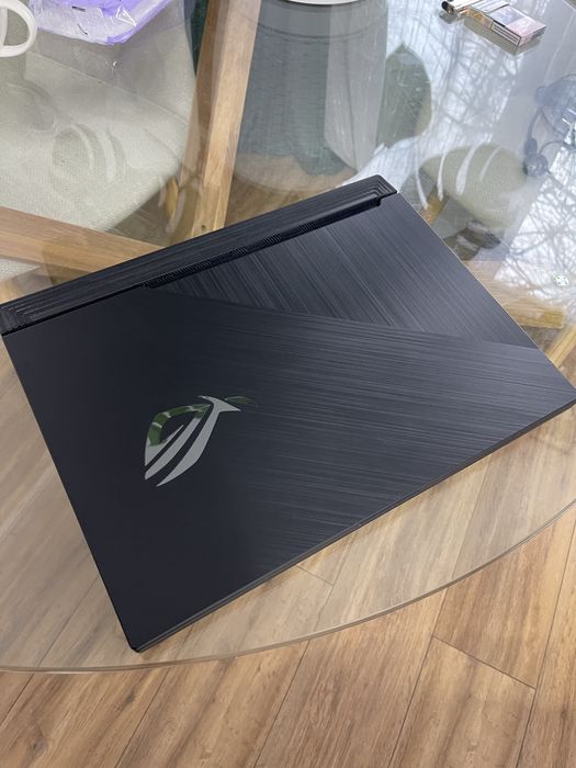 Asus rog strix g15
