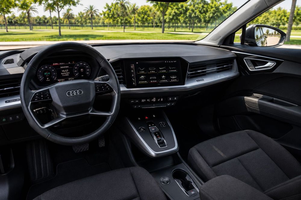 Audi Q4 e-tron Advanced 40