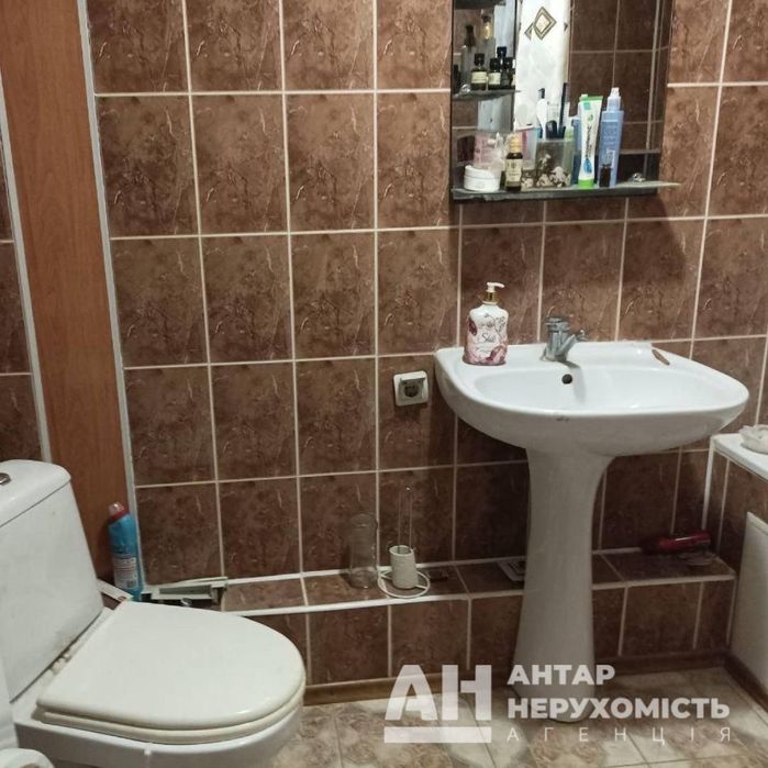 Продається 3-к квартира в Кропивницькому , р-н Пʼять пʼять (Гагаріна).