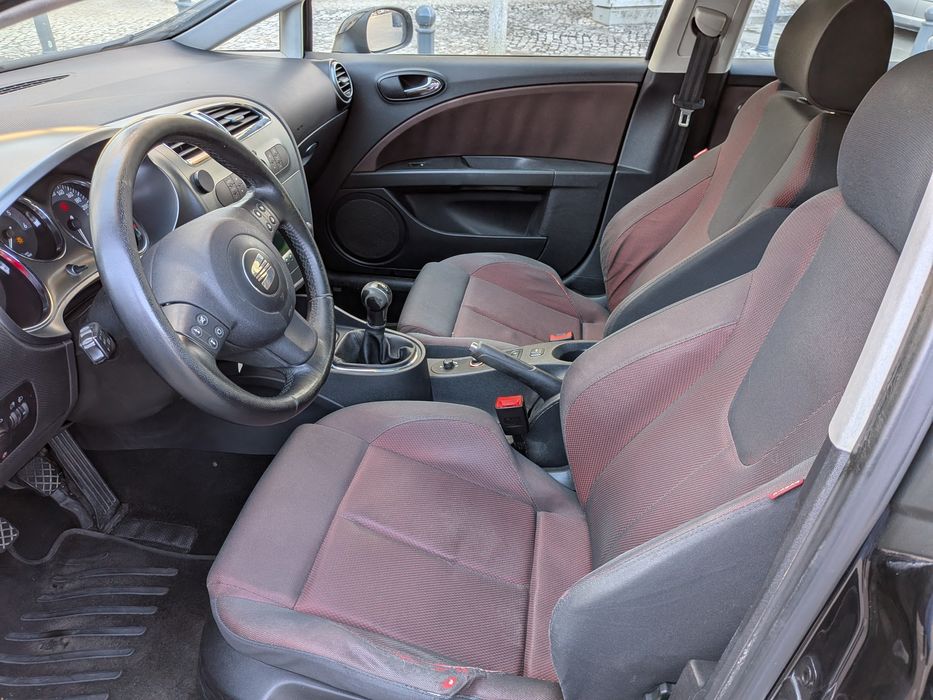 Seat Leon 1.9 TDI Sport Up 105 CV 06 — photo 5