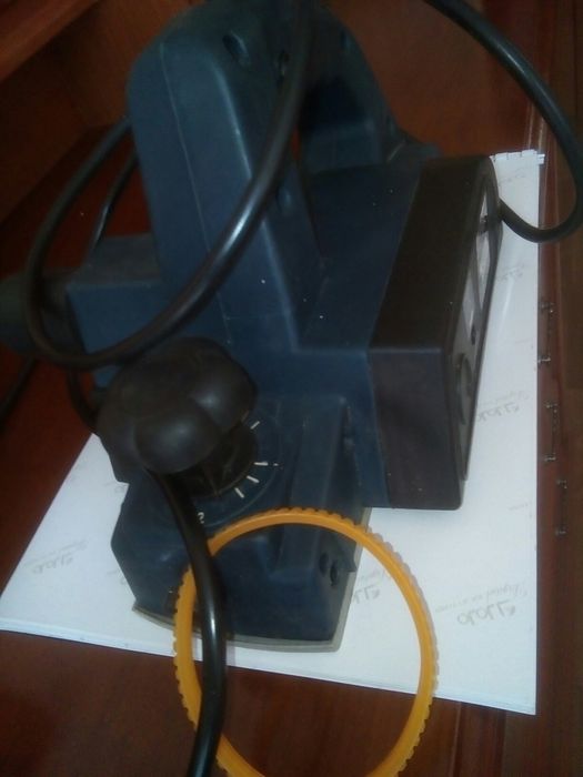 Продаю электрорубанок