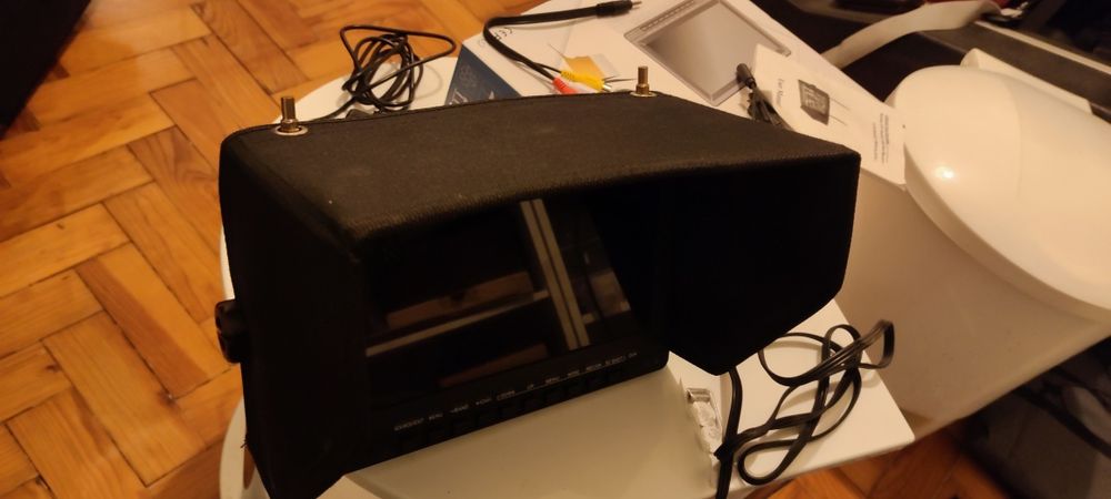 Monitor FPV para Drones 5.8 GHz 10"