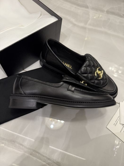 Mokasyny Chanel black leather