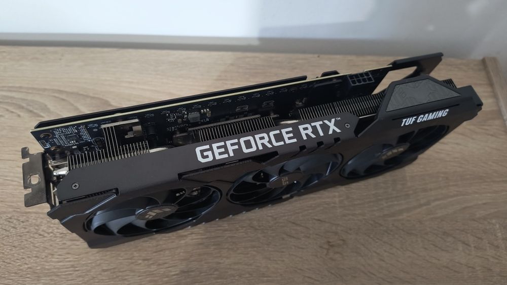 Placa gráfica nvidia RTX 3060 12gb Asus TUF