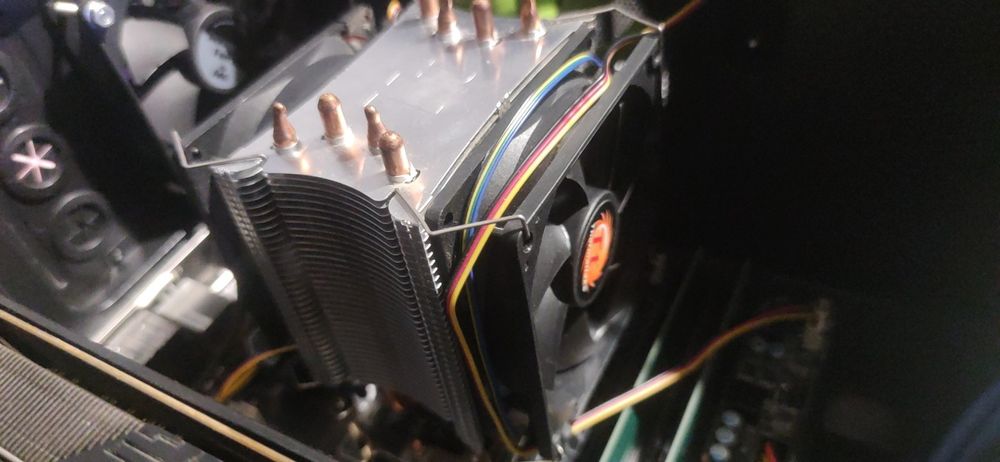 Komputer stacjonarny (zestaw)