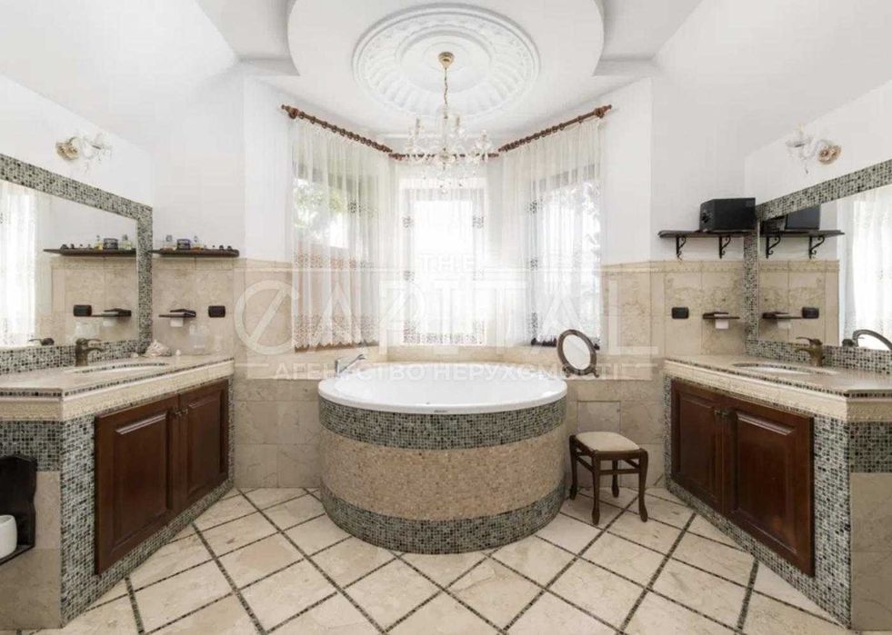 Будинок 3 поверхи/328м2/9 соток/5 кімнат в Вишеньках, поруч ліс