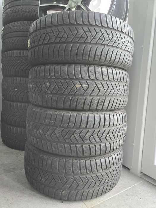 Шина зимова 225/45R18 Pirelli Volkswagen golf cc