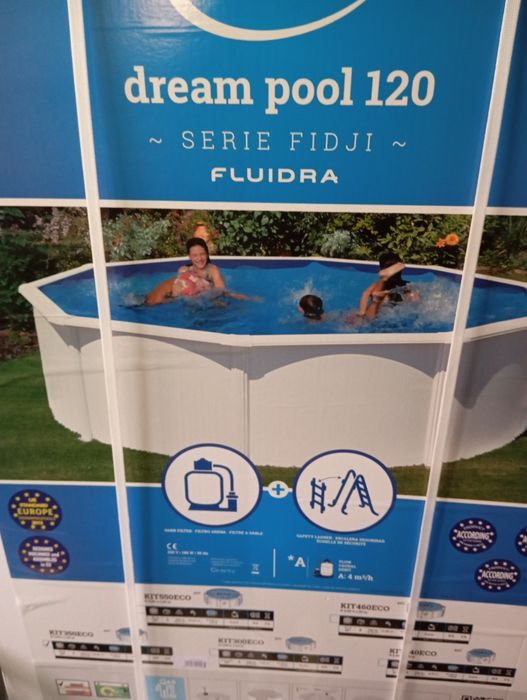 Piscina nova completa (Reservada)