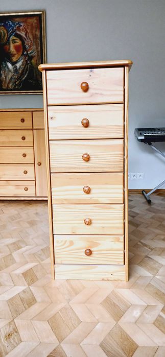 Komoda sosnowa wysoka