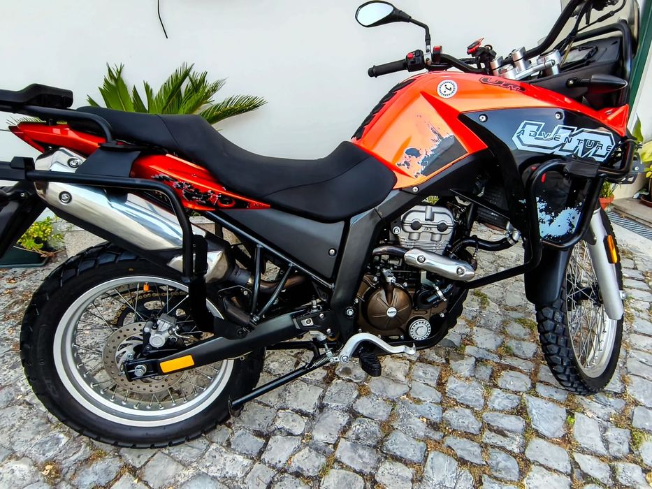 UM Dsr Adventure Adventure TT