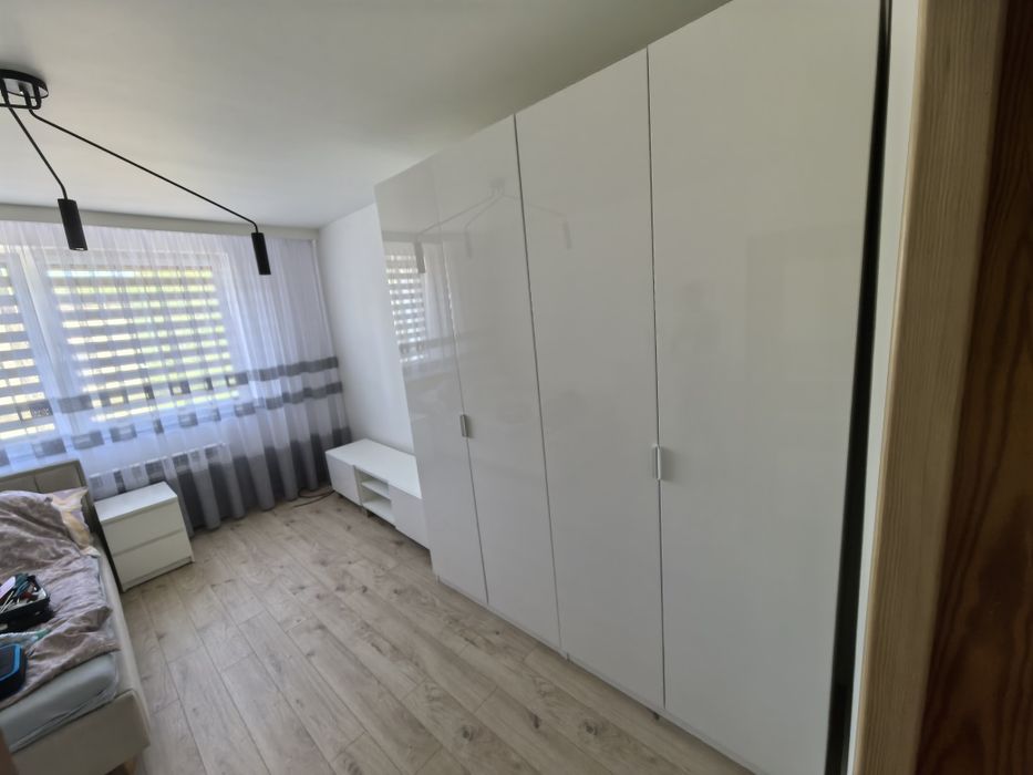 Skręcanie Składanie Montaż mebli