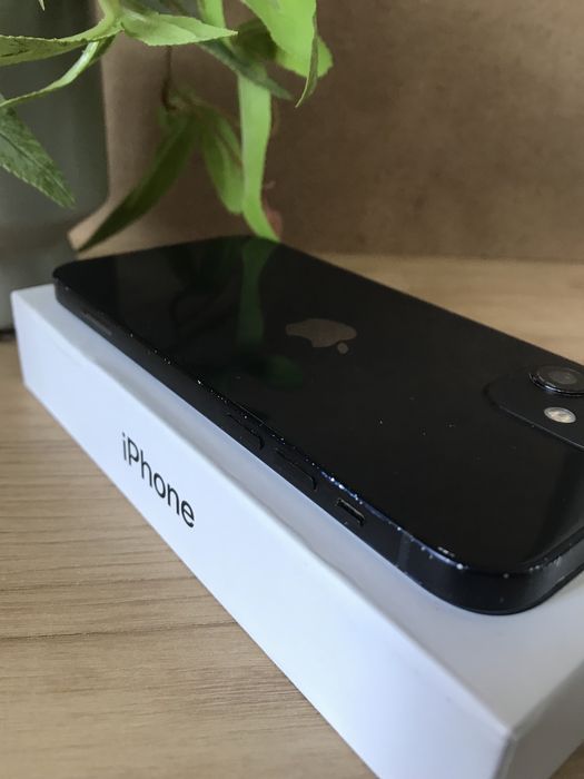 iPhone 12 Black 64 Gb Neverlock