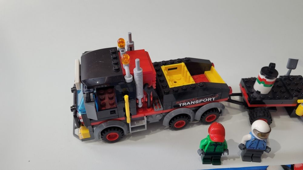 Klocki lego City 60183 Transport Ciężkich ładunków.