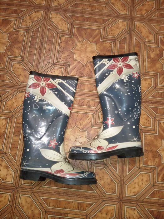 Сапоги резиновые, 22, 28, 29, 31,,33, 34, 35 р.