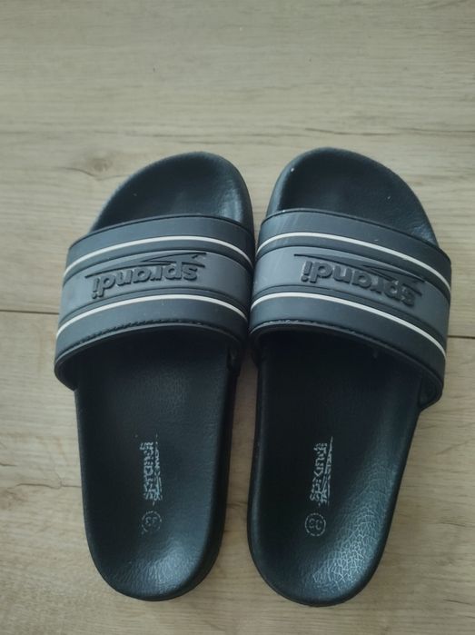 Klapki basenowe/plażowe rozm. 33