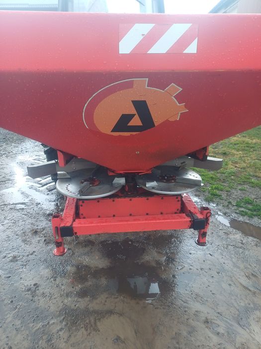Rozsiewacz altro 600l
