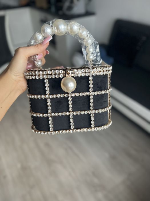 Torebka Kuferek Czarna Złoto Perły Nowa Cudna