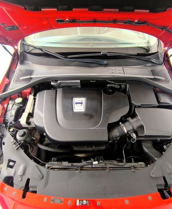 Volvo V60 D3 RDesign 163cv - TROCO