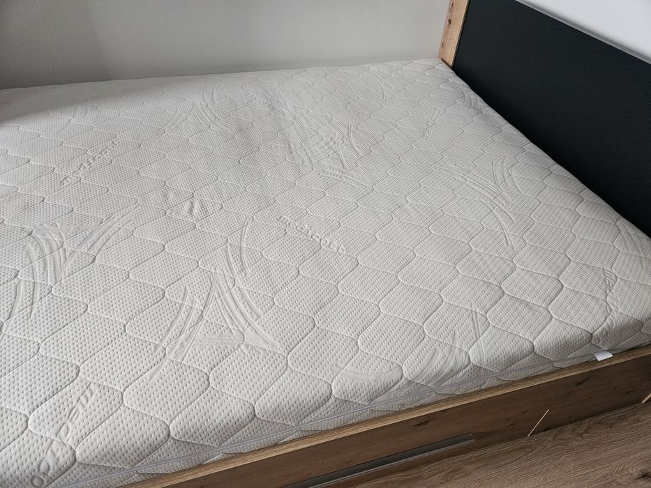 Łóżko 160x200, dąb artisan, materac, szuflady, stelaż