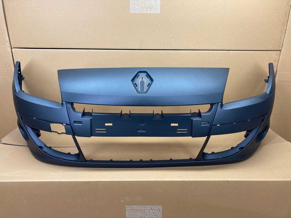 Бампер передній Renault Scenic 3 (Рено Сценік 3) 2009-2011
