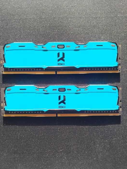 Pamięć RAM DDR4 16GB (2x8GB) 3200MHz IRDM PRO | XMP działa 100% sprawne