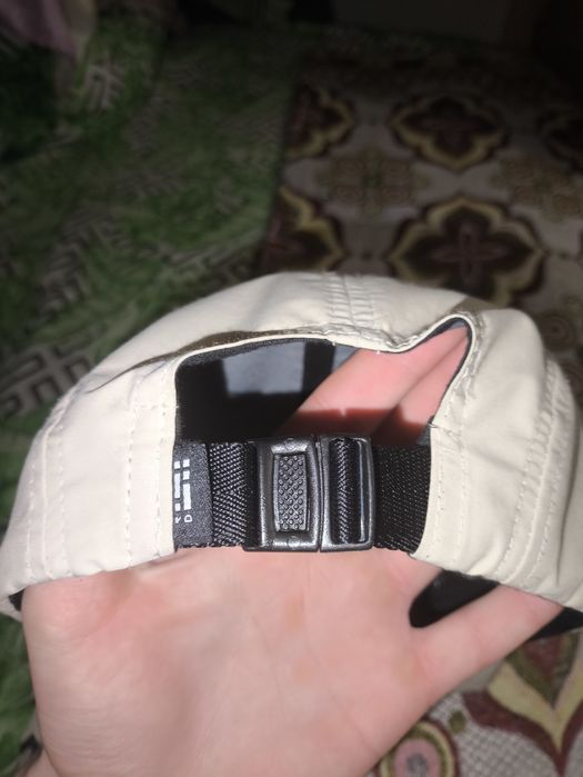 Кепка riot Division