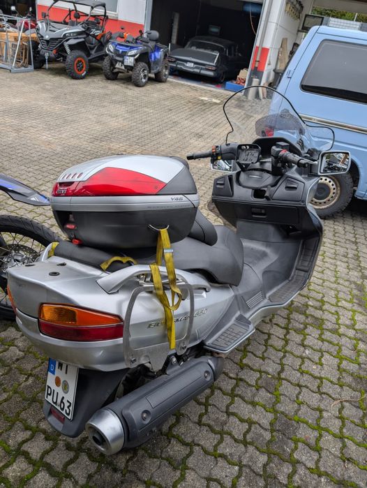 Suzuki Burgman 650 Zobacz!