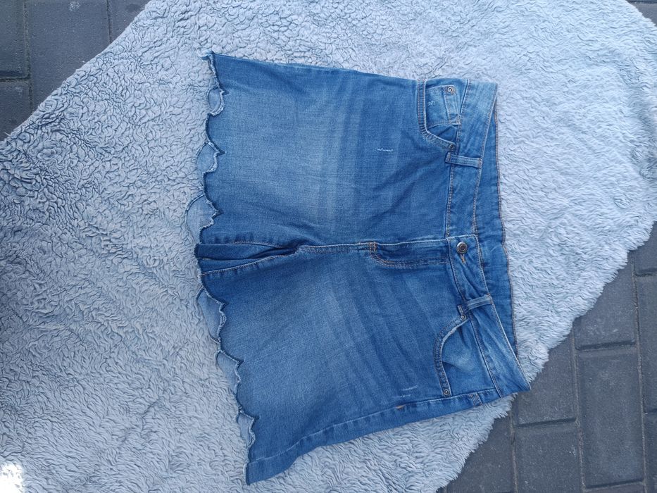Spodenki jeansowe damskie