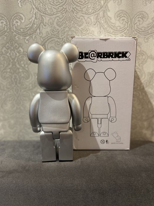 Колекційна іграшка BEARBRICK X-Large(срібний) 28см бірбрік беарбрик