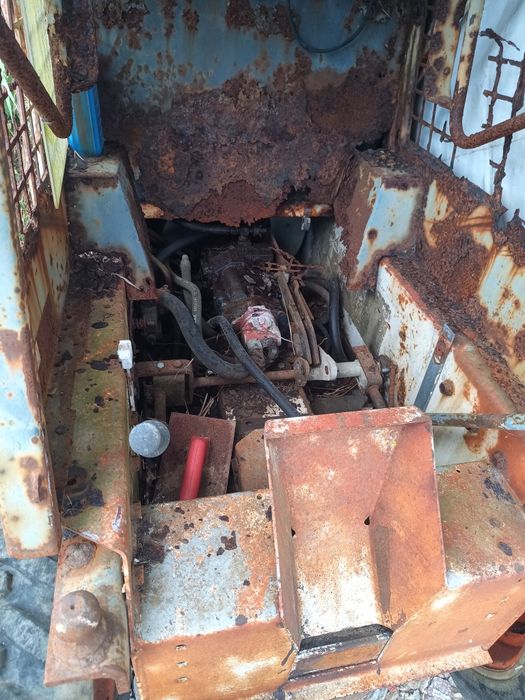 Bobcat 643 motor a trabalhar