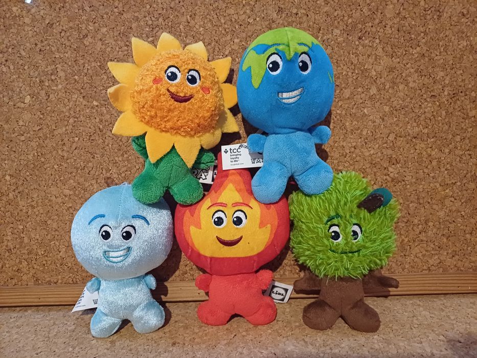 Peluches guardiões da terra.
Conjunto
