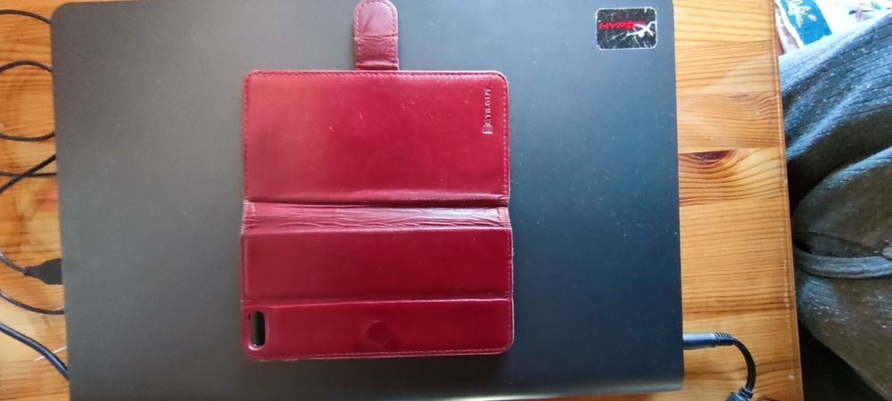 Etui pokrowiec futerał skórzany(prawdziwa skóra) Stilgut oraz pancern