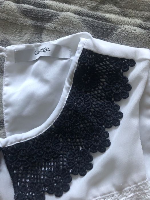 Bluzka galowa dla dziewczynki z kolnierzykiem george