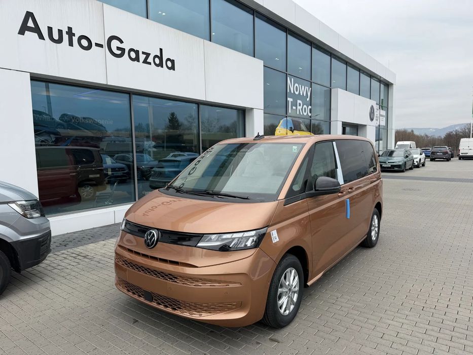 Volkswagen Multivan L1 / FAMILY / 2026 / 2.0 TDI 150KM / 7-miejscowy / Hak / Nowy!