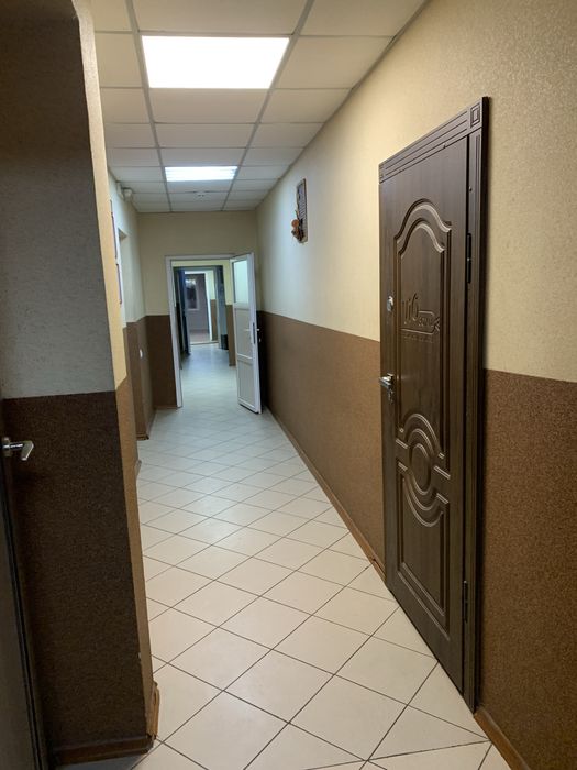 Здамо в оренду комерційне приміщення в с Боратин