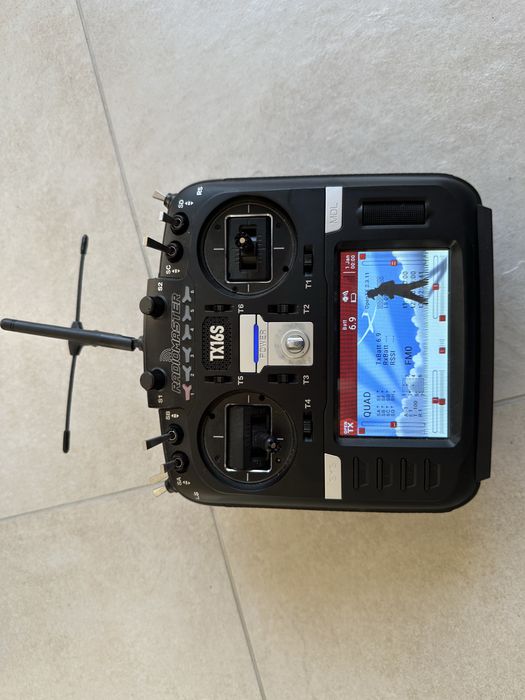 Dron FPV zestaw Nazgul v2 6S, TX16S, DJI FPV GOGGLES V2, SkyRC T200