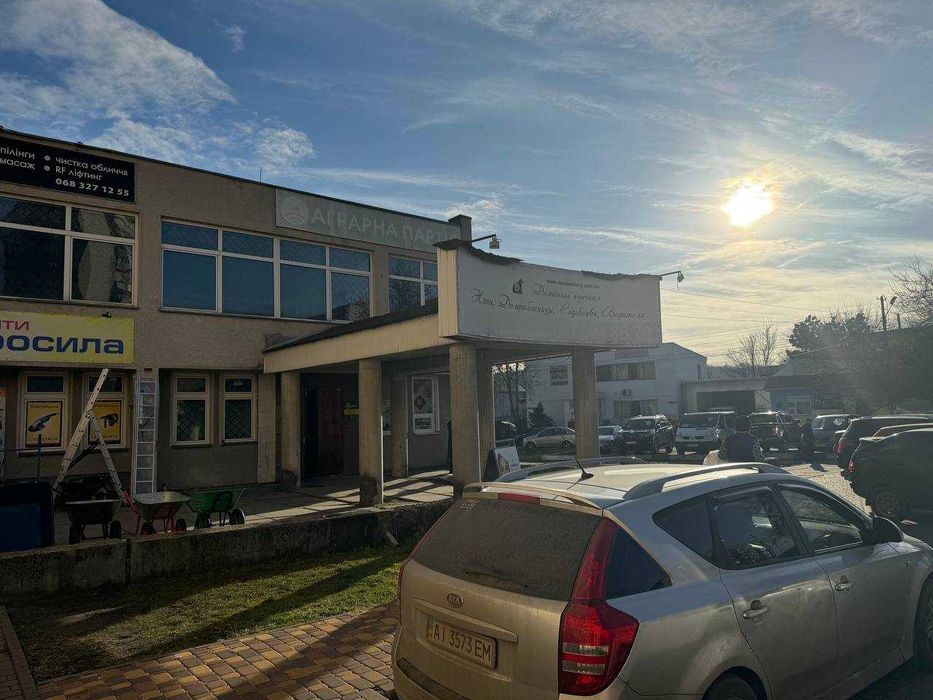 Продаж комерційної нерухомості м. Обухів , вул. Каштанова 6