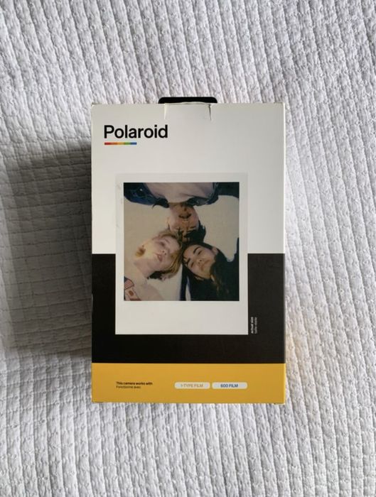 NOVA câmara Polaroid Now everything box