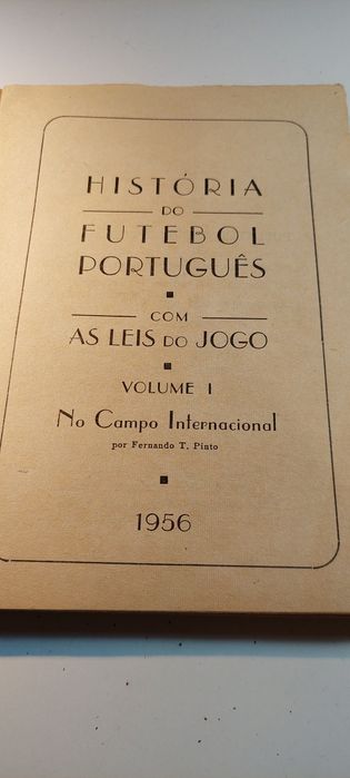 História do Futebol Português no Campo Internacional (1956)