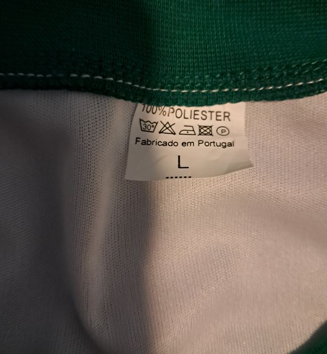 Camisola de Futebol da Selecção de Portugal, fabricada em Portugal